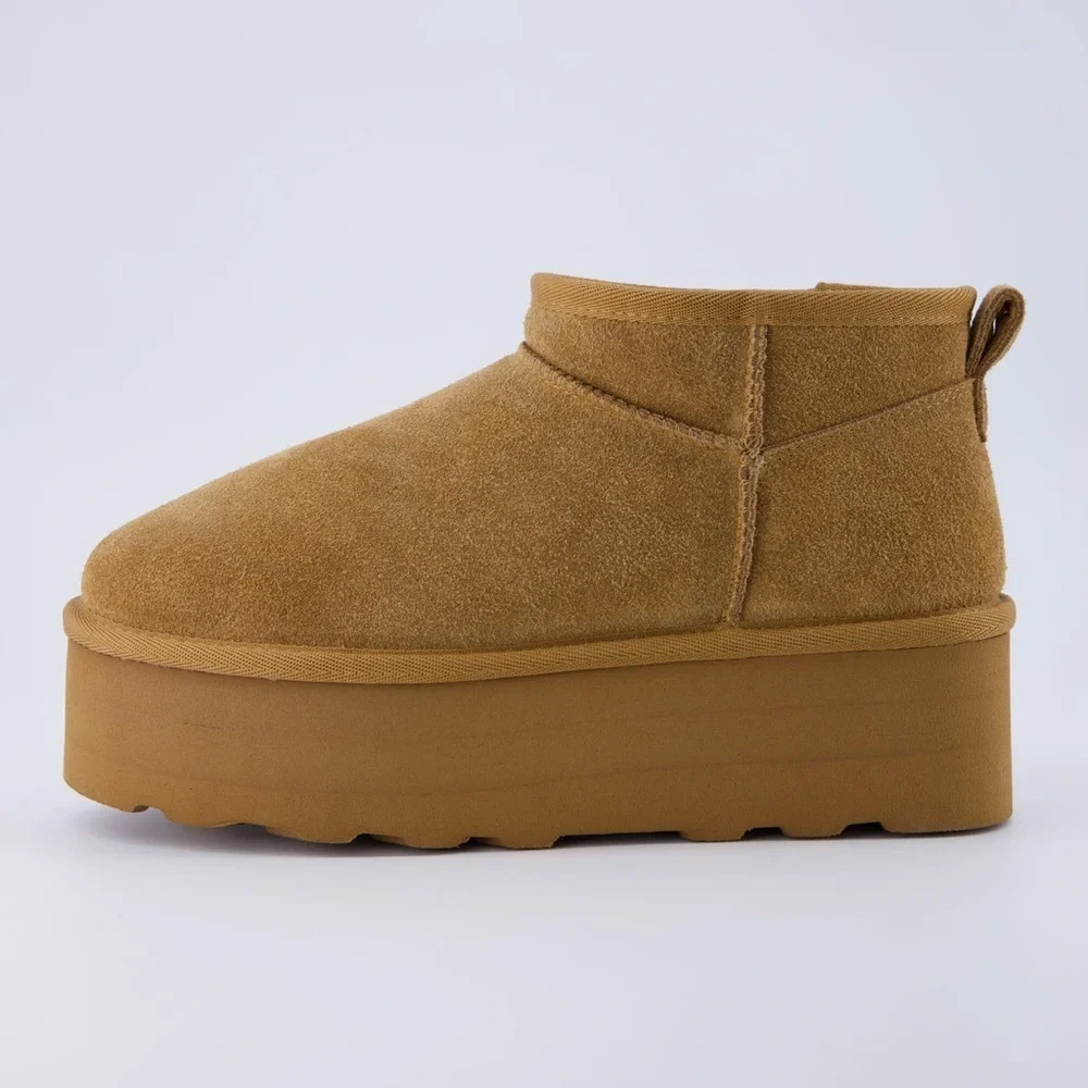 Cushionaire Suede Platform Water Repellent Ankle Boot (SH13)